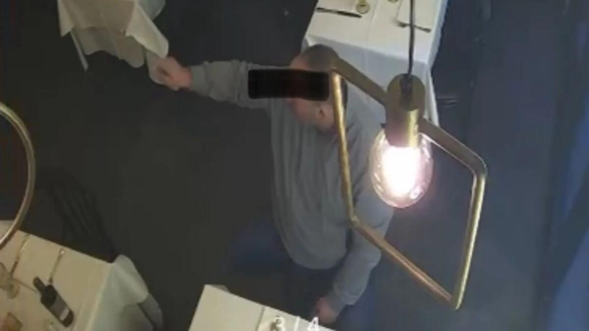 Udine. Mangiano a sbafo e scappano senza pagare il conto: beccati dalle telecamere -