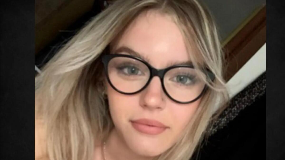 Muore di tumore a 18 anni: addio ad Ilaria De Vecchi. Lutto a Gruaro e San Vito al Tagliamento - 