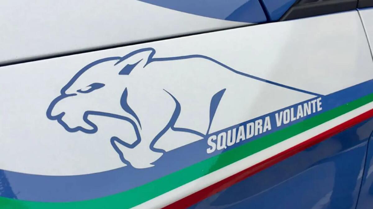 Festa in casa a Pordenone, Poliziotti presi a calci e pugni da 2 giovani ubriachi - 