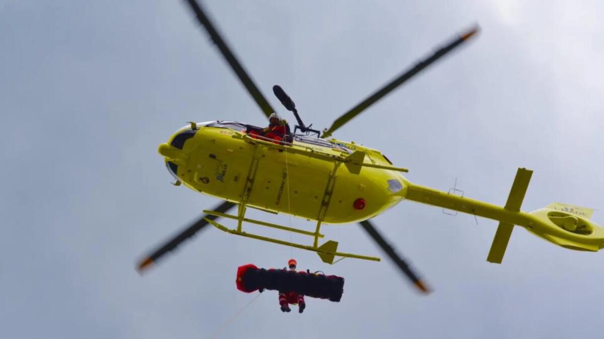 Malore fatale in barca, uomo trovato senza vita in laguna - 