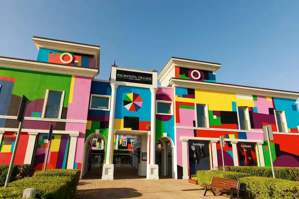 Palmanova Village, nuove aperture per le giornate di Black Friday - 