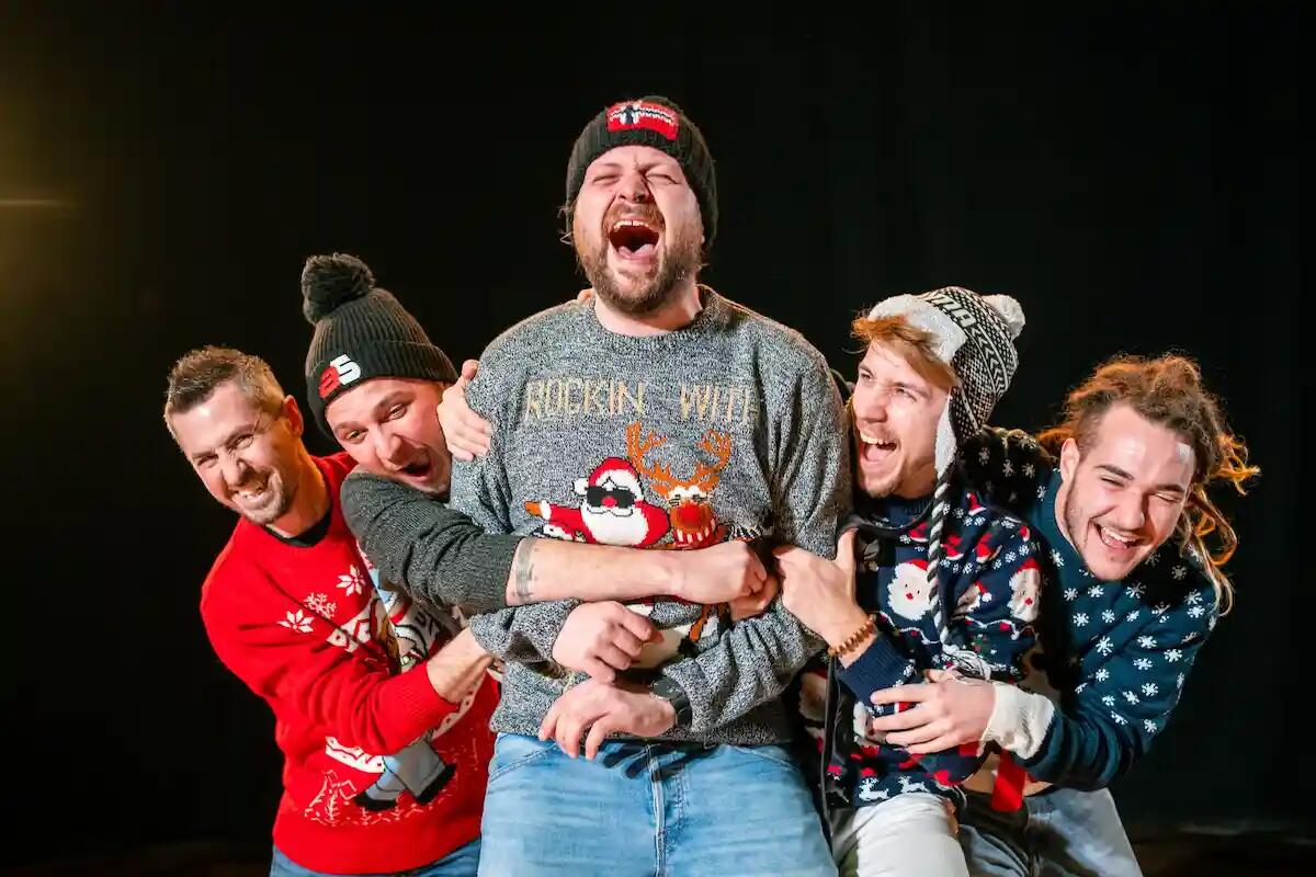 Casarsa, domani Natale in piazza, mercatini giochi e concerto Absolute 5 - 