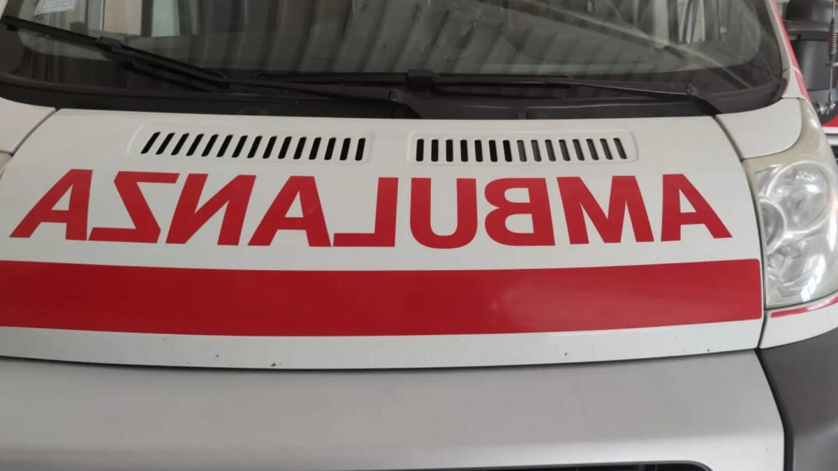 Drammatico incidente a Musile, con l'auto contro un platano: morto il 52enne Samuele Guerra - 