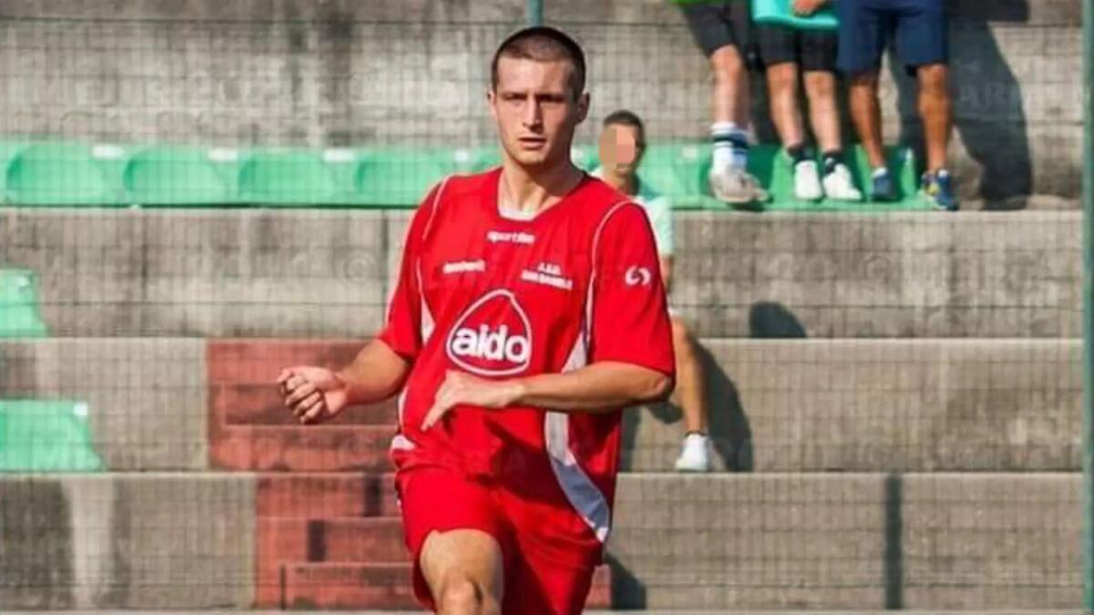 Mattia Miano trovato morto a letto. Ucciso da un malore il capitano del San Daniele Calcio - 