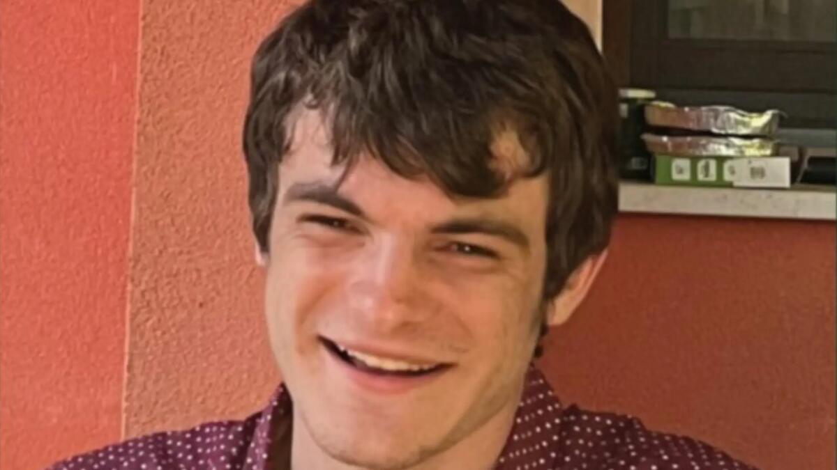 Trovato morto in casa nel suo letto a 21 anni, addio a Francesco Spadoni - 