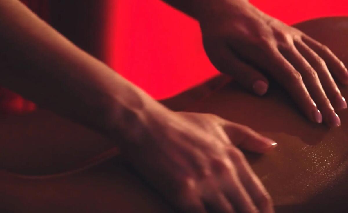 Centro massaggi chiuso a Cervignano: lavoro nero e scarsa sicurezza - 