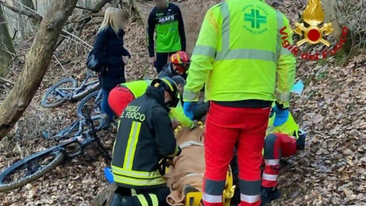 Biker caduto in mountain bike e due escursionisti dispersi: doppio intervento per i pompieri di Gorizia - 