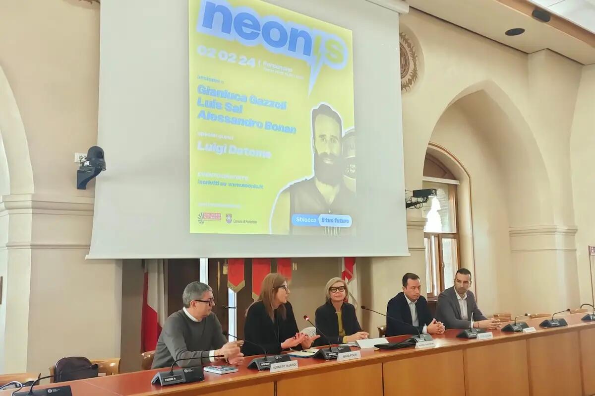 "NEONIS Sblocca il tuo futuro", l'evento per aiutare i giovani ad inserirsi nel mondo del lavoro - 