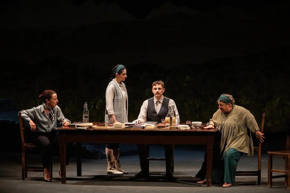 Il teatro entra in museo: all’Etnografico di Udine va in scena “Se vivrò dovrò pure tornare” - 