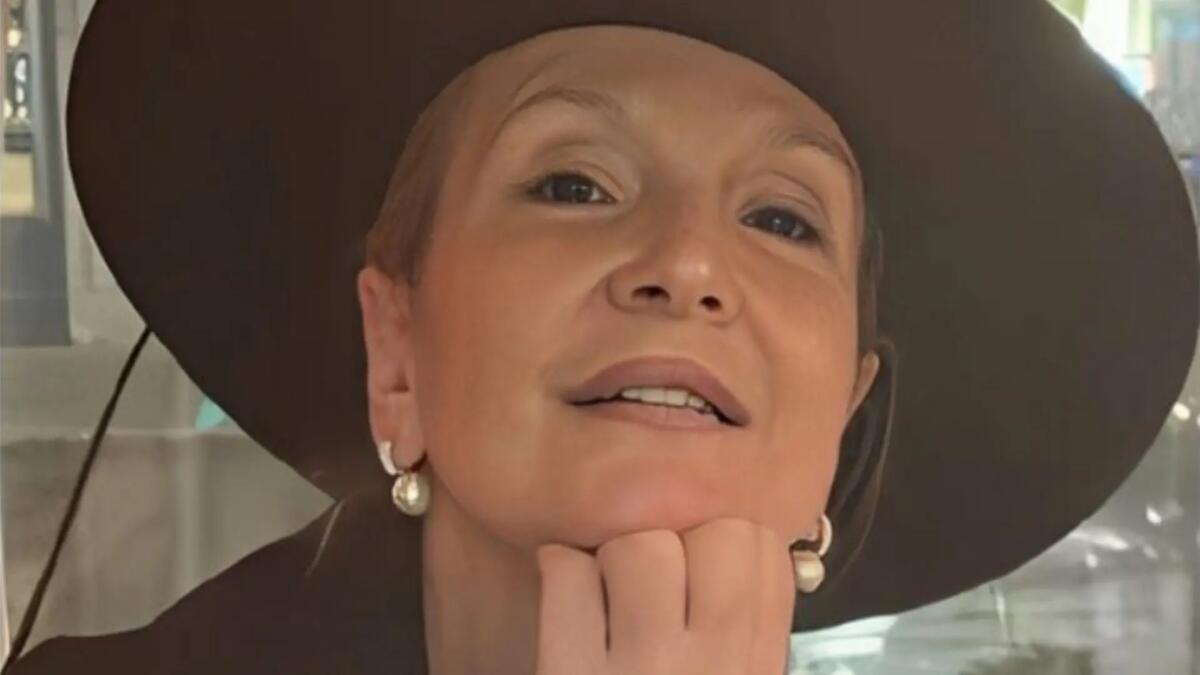 Morta a 57 anni Stefania Neziosi, addio alla interior designer. Fatale un malore improvviso - 