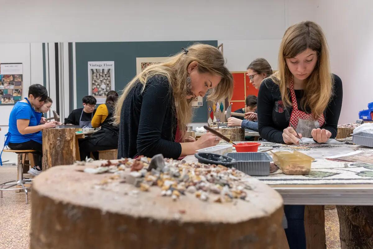Scuola Mosaicisti del Friuli, aperte le iscrizioni per l'anno formativo 2024/2025 - 