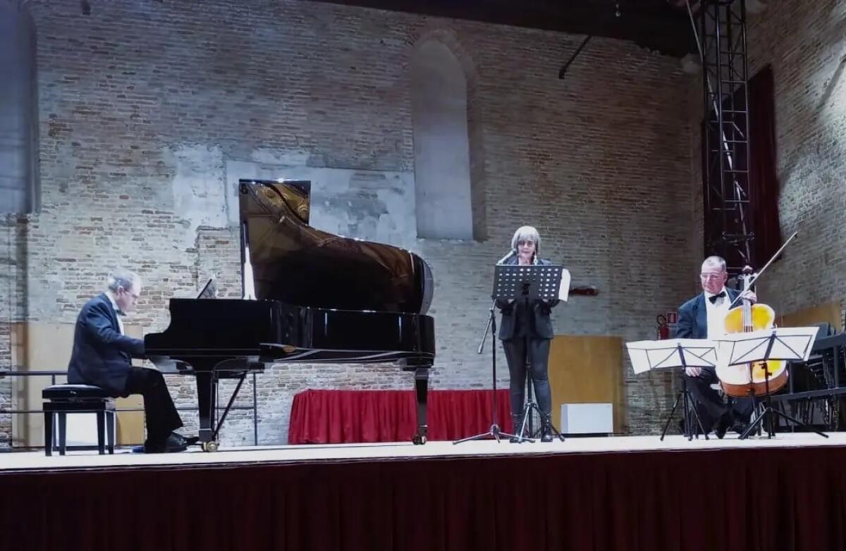 Chioggia applaude “Ciak, si gira!”, grande successo per il concerto del 6 gennaio - 
