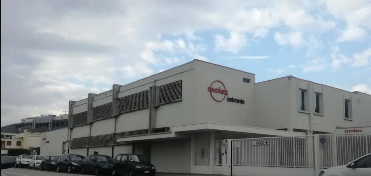 Molex, la multinazionale americana mette in vendita lo stabilimento padovano - 