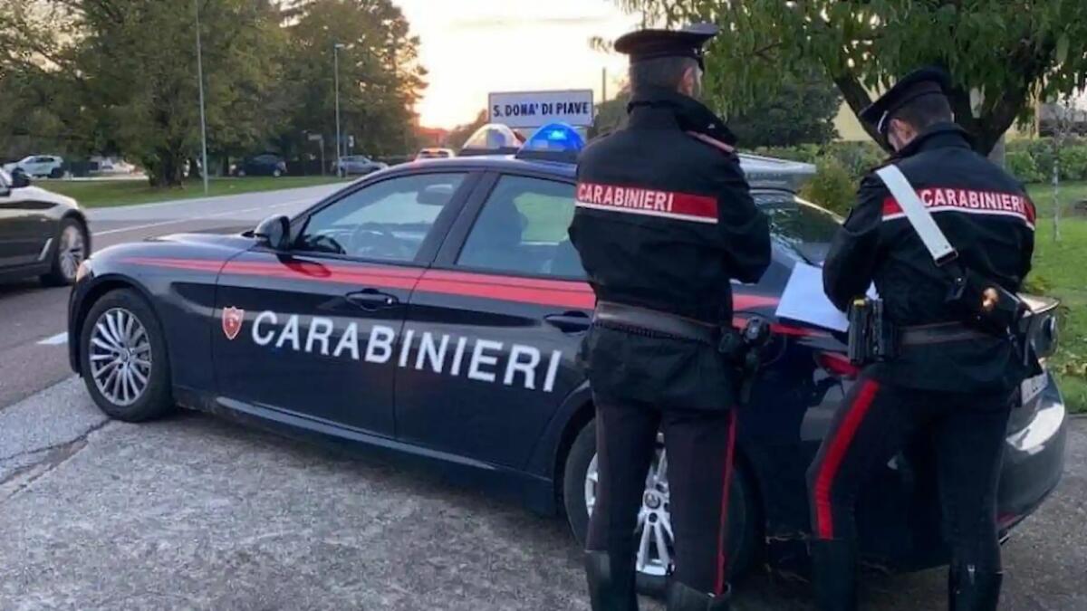 Anziana truffata da un "finto Carabiniere" gli consegna monili per 40mila euro: preso - 