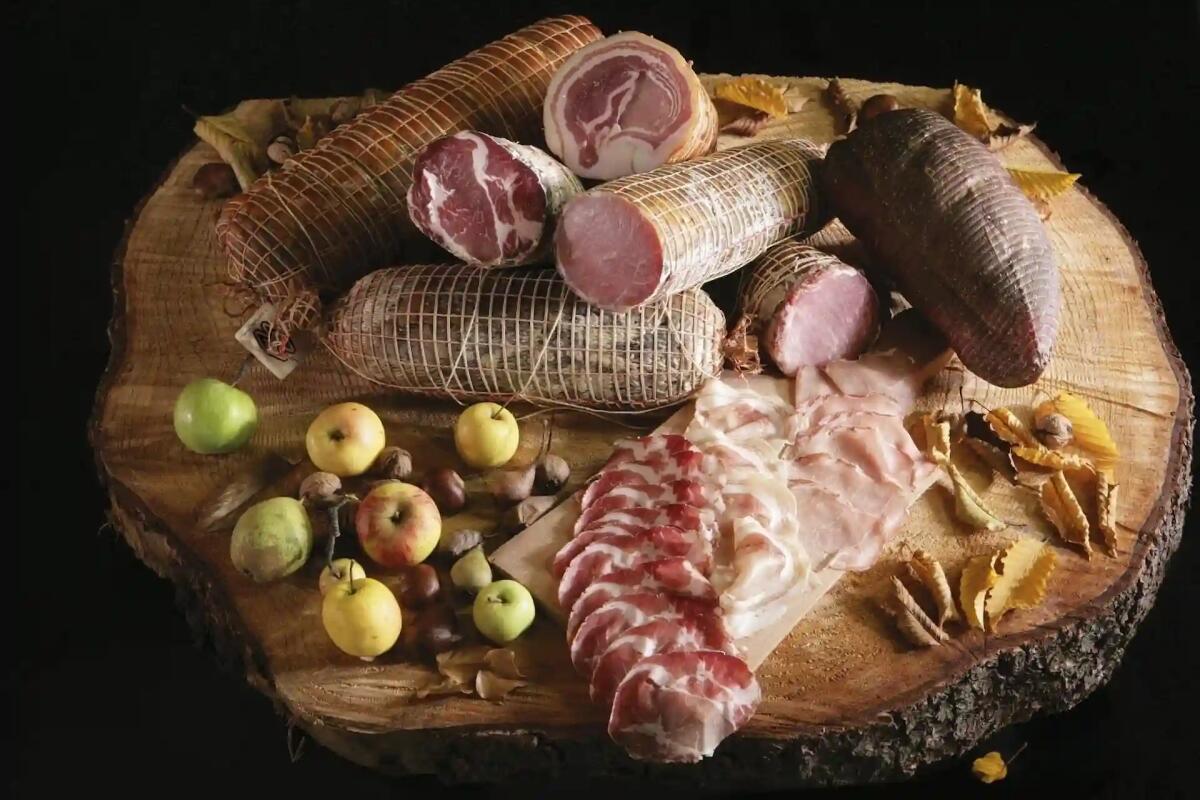 La festa Fums, profums, salums a Sutrio è stata rinviata a domenica 10 marzo - 