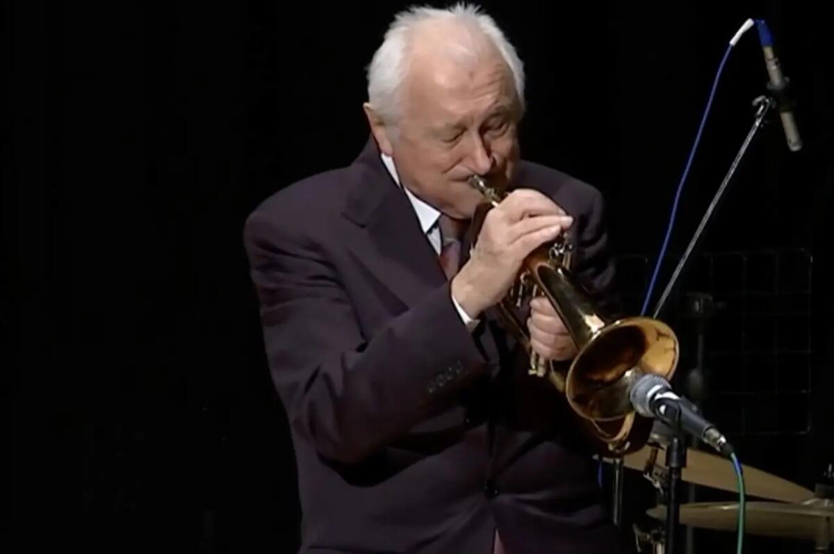 Udine, "La leggenda del pianista sull'oceano" con il Santucci Quintet mercoledì 21 al Palamostre - 