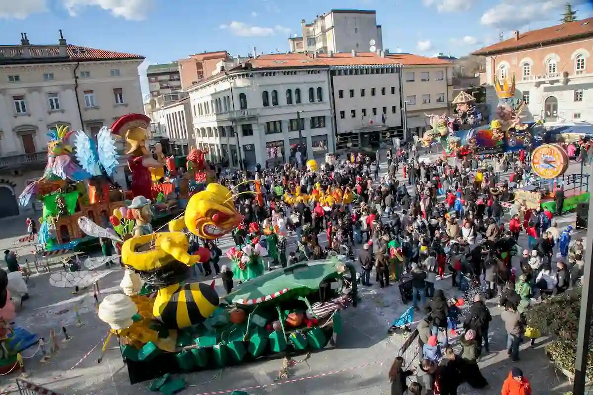 140° Carnevale monfalconese, la giornata conclusiva, tra Cantada e la grande sfilata - 