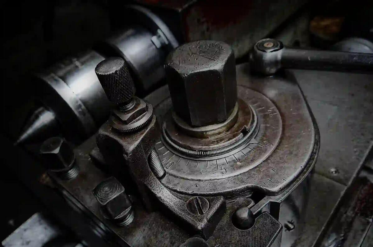 La Guida essenziale ai Software CNC: dalla progettazione alla produzione - 