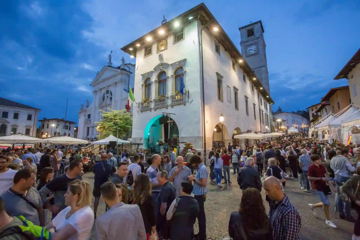 San Daniele. Addio ad "Aria di Festa", la kermesse si congeda dal pubblico dopo 37 edizioni - 