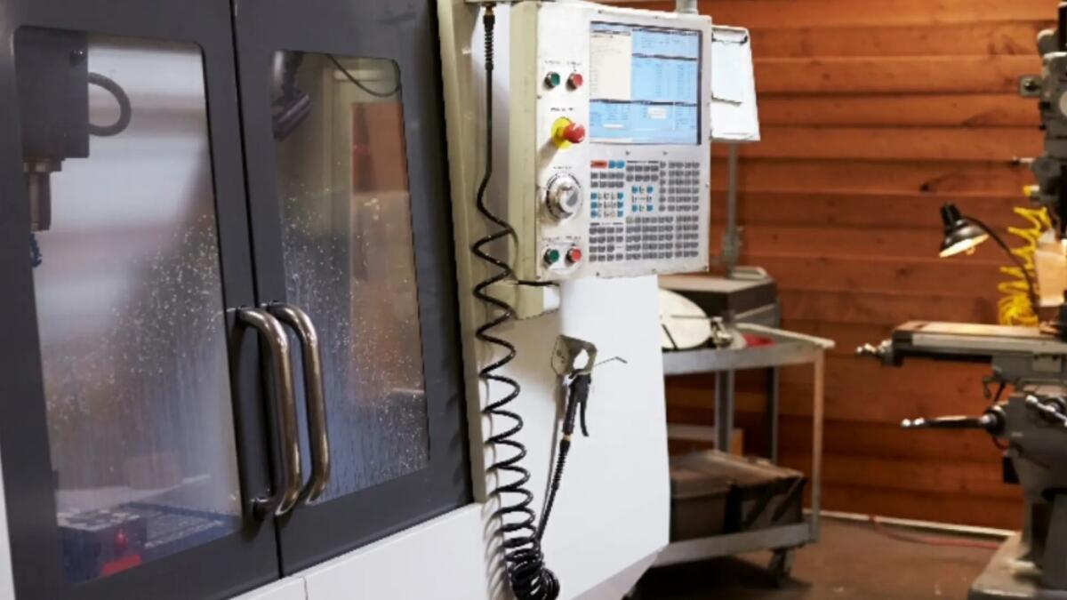 Pordenone: infortunio in azienda causato da fresa cnc, multa salata per negligenza - 