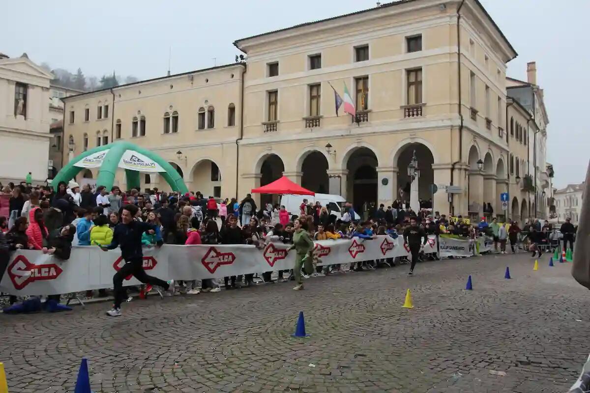 Tutto pronto per la Staffetta La Ventuno del Cima di domani, giovedì in piazza Cima - 