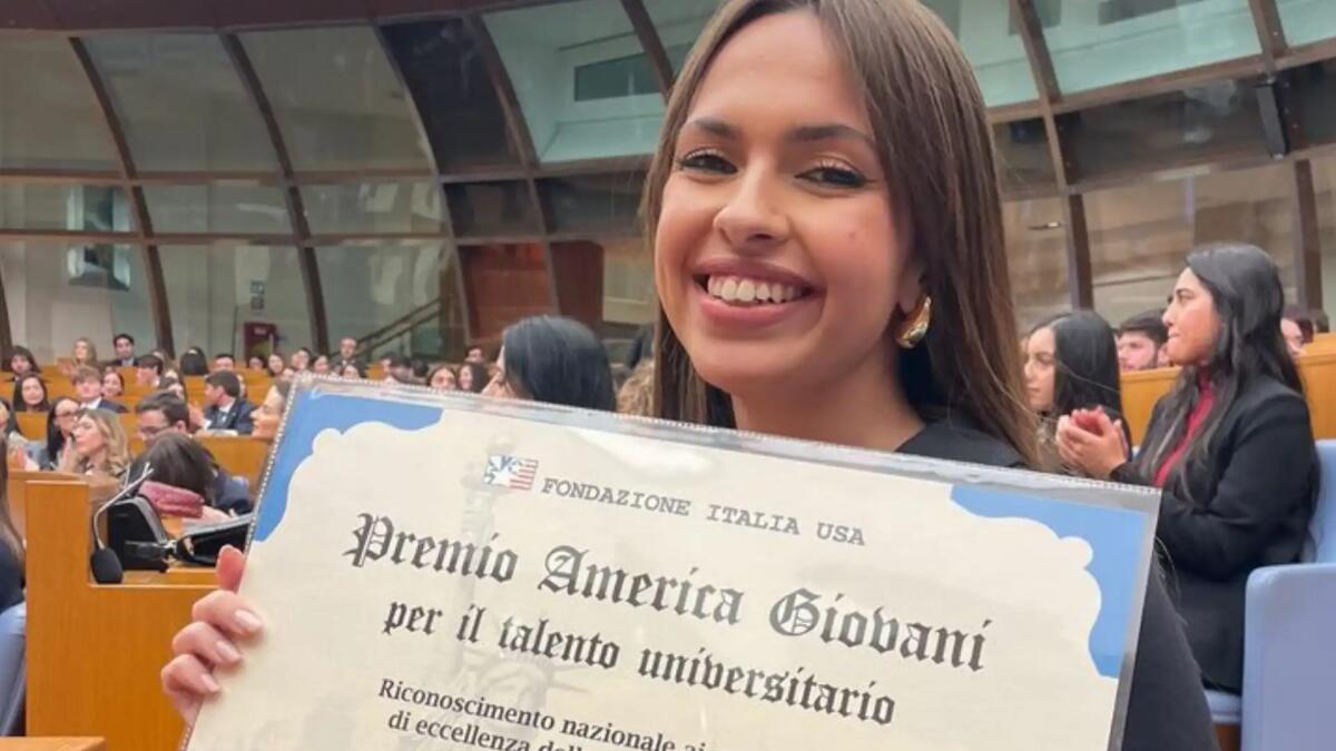 Stella Di Gleria di Paularo è una dei Talenti Universitari Italiani: premiata a Roma - 