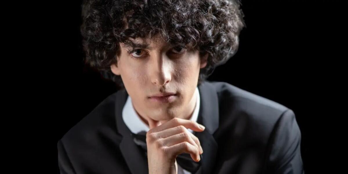 Amici della Musica di Padova, con Giacomo Menegardi al pianoforte - 