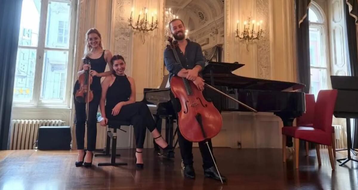Trieste celebra la musica dell'Est con il Trio Mirage: un viaggio tra le note di Smetana e Rachmaninov - 