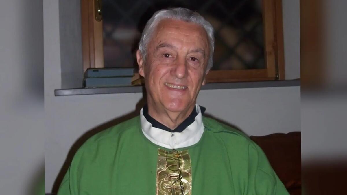 E' morto Don Paolo De Re, sacerdote e insegnante. Chiesa del Friuli in lutto -