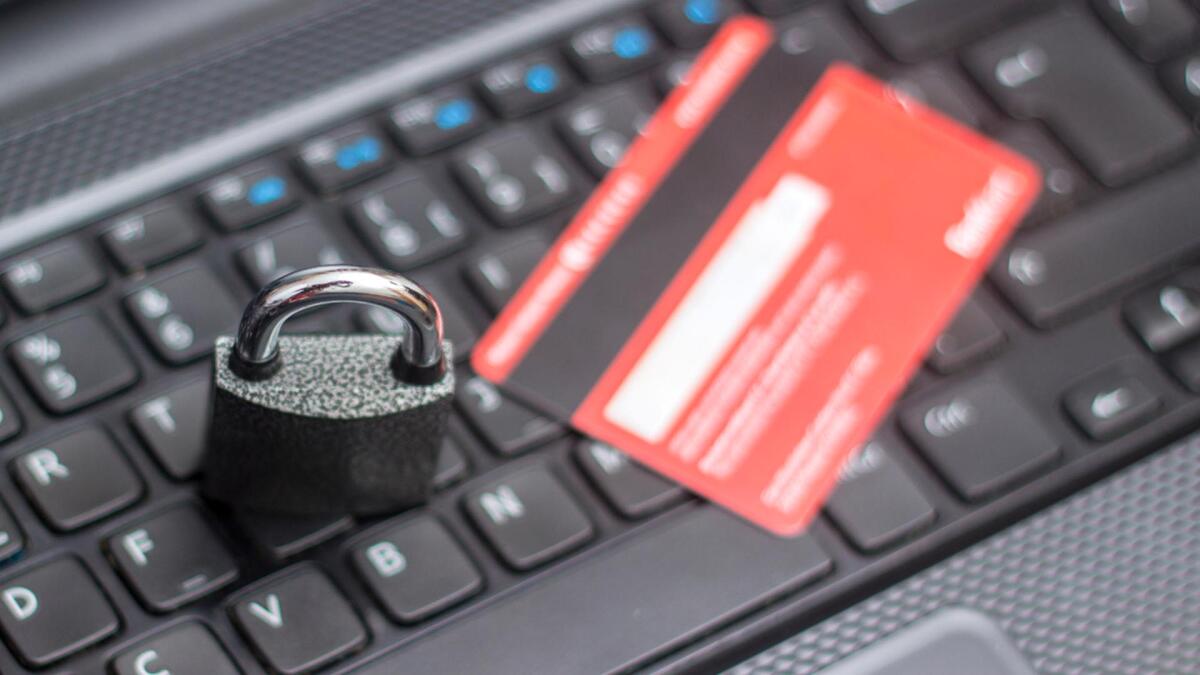 Truffa Shein, attenzione ai finti buoni regalo: 300€ per ingannare gli utenti - 