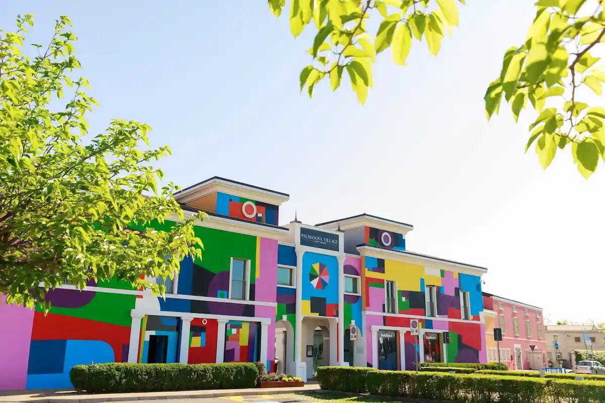 Shopping O' clock al Palmanova Village, promozioni speciali a tempo per tutta la giornata - 