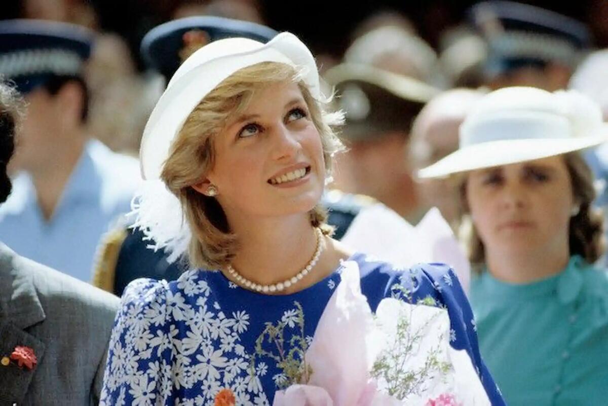 "Aperitivo con l'Arte" celebra Lady Diana: un'icona di Stile, Libertà e Cambiamento - 