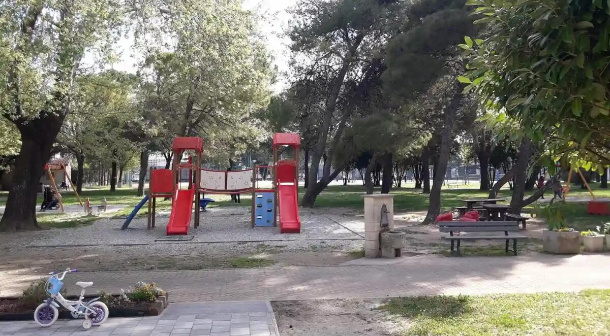 Minore derubato nell'Area Verde di Monfalcone: individuati i responsabili - 