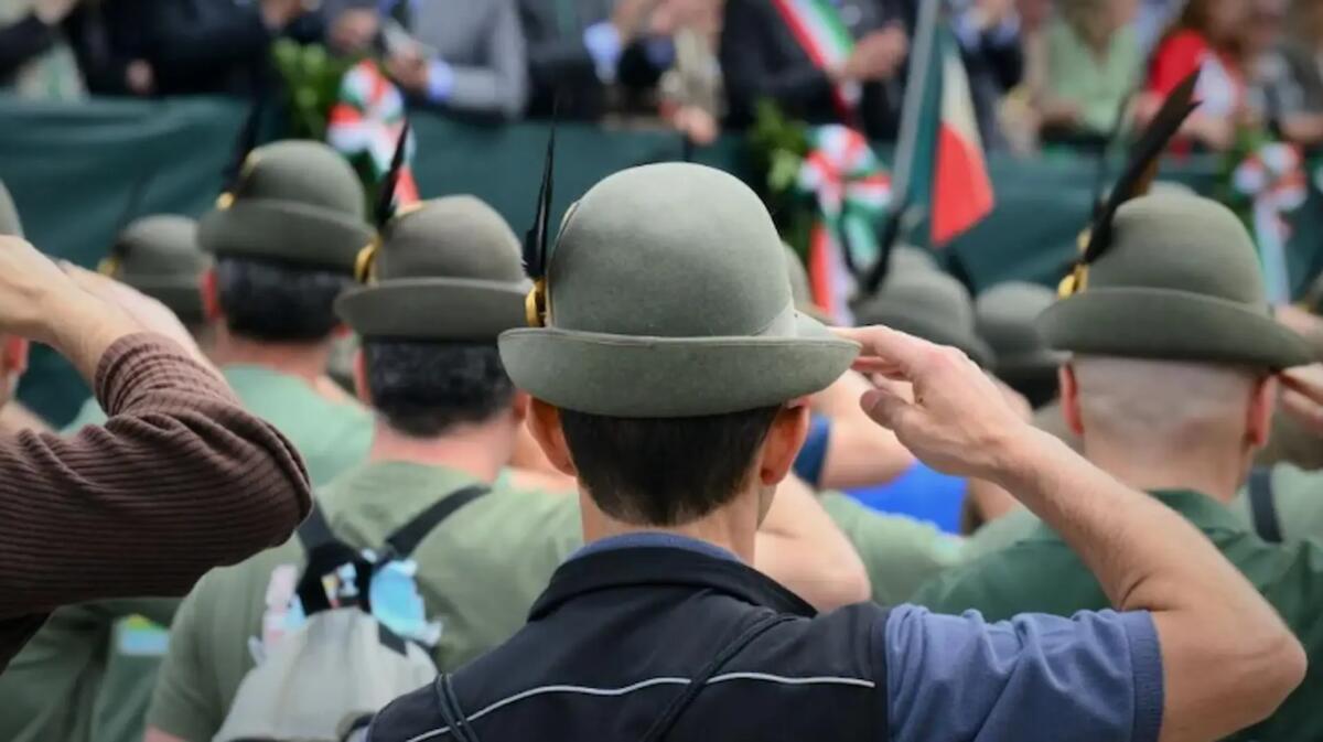 Adunata degli Alpini a Vicenza, è iniziato il conto alla rovescia: stimate 500mila persone - 