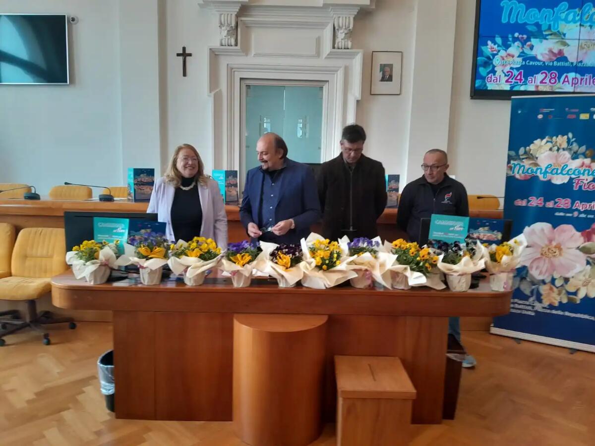 "Monfalcone in Fiore", la città si tinge di verde: arriva la festa dei fiori -