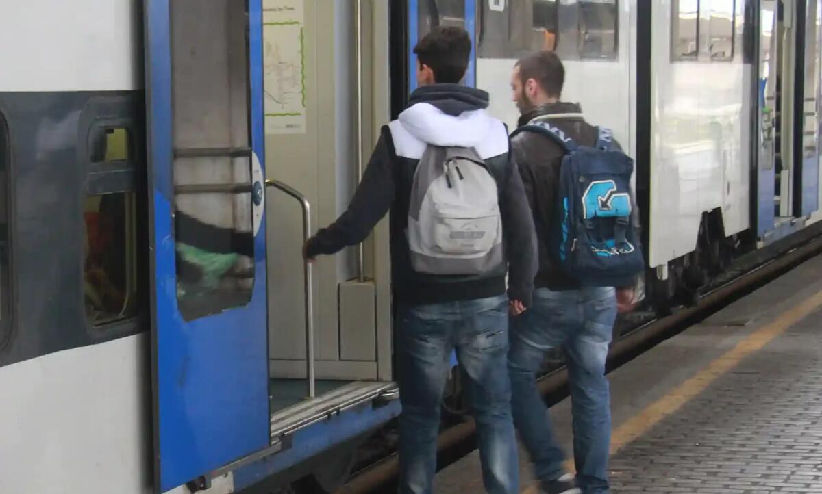 Treni in ritardo sulla linea Venezia-Udine: guasto tecnico nei pressi di Conegliano - 