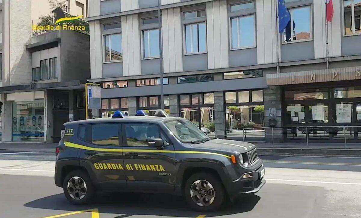 Cinque lavoratori in nero nel ristorante. Multa salata al titolare - 