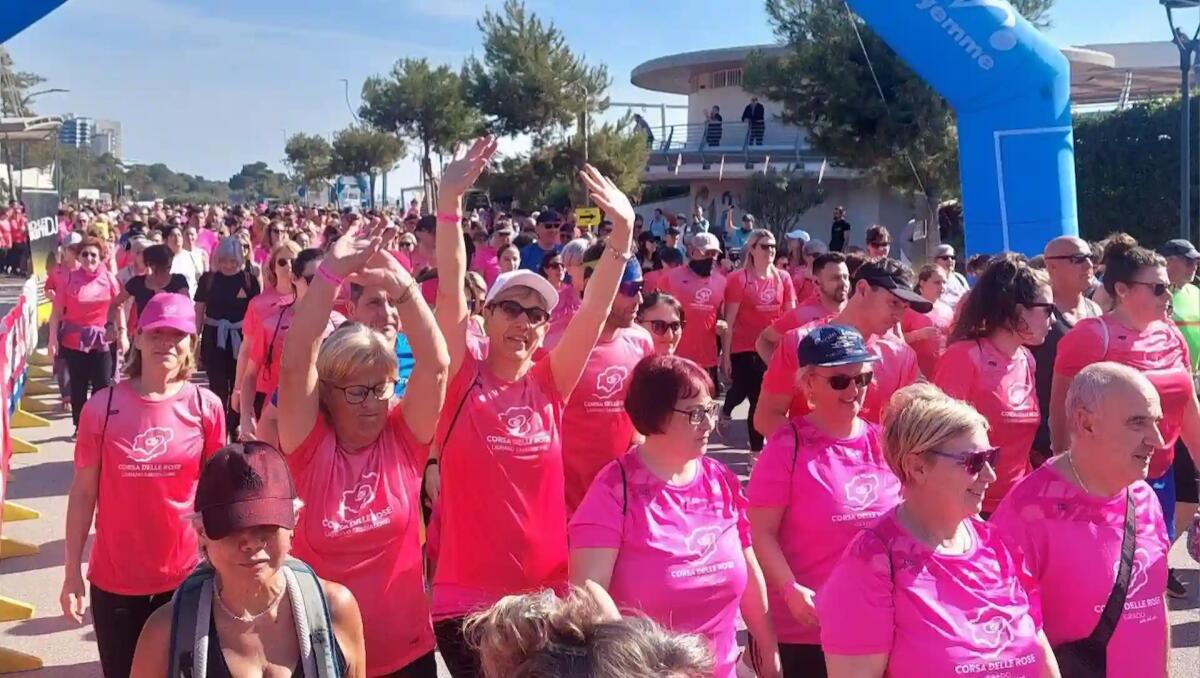 Record a Lignano tra sport e solidarietà: in 1600 per la "Corsa delle Rose" - 