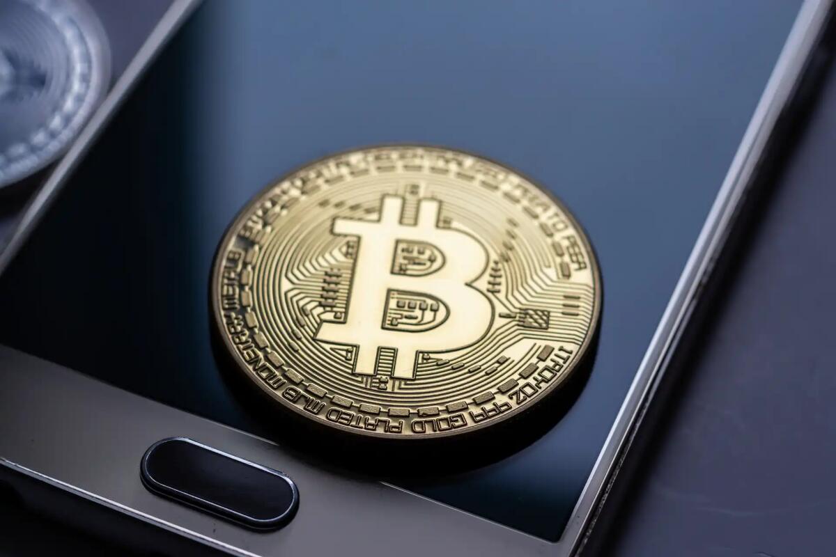 Sfruttare il boom delle criptovalute: strumenti e strategie essenziali per principianti - 