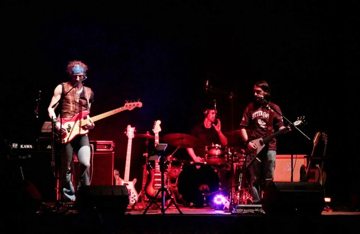 Treviso. Serata dedicata a Lucio Battisti al Teatro Sant'Anna con Fabio Miani e i Formula B - 