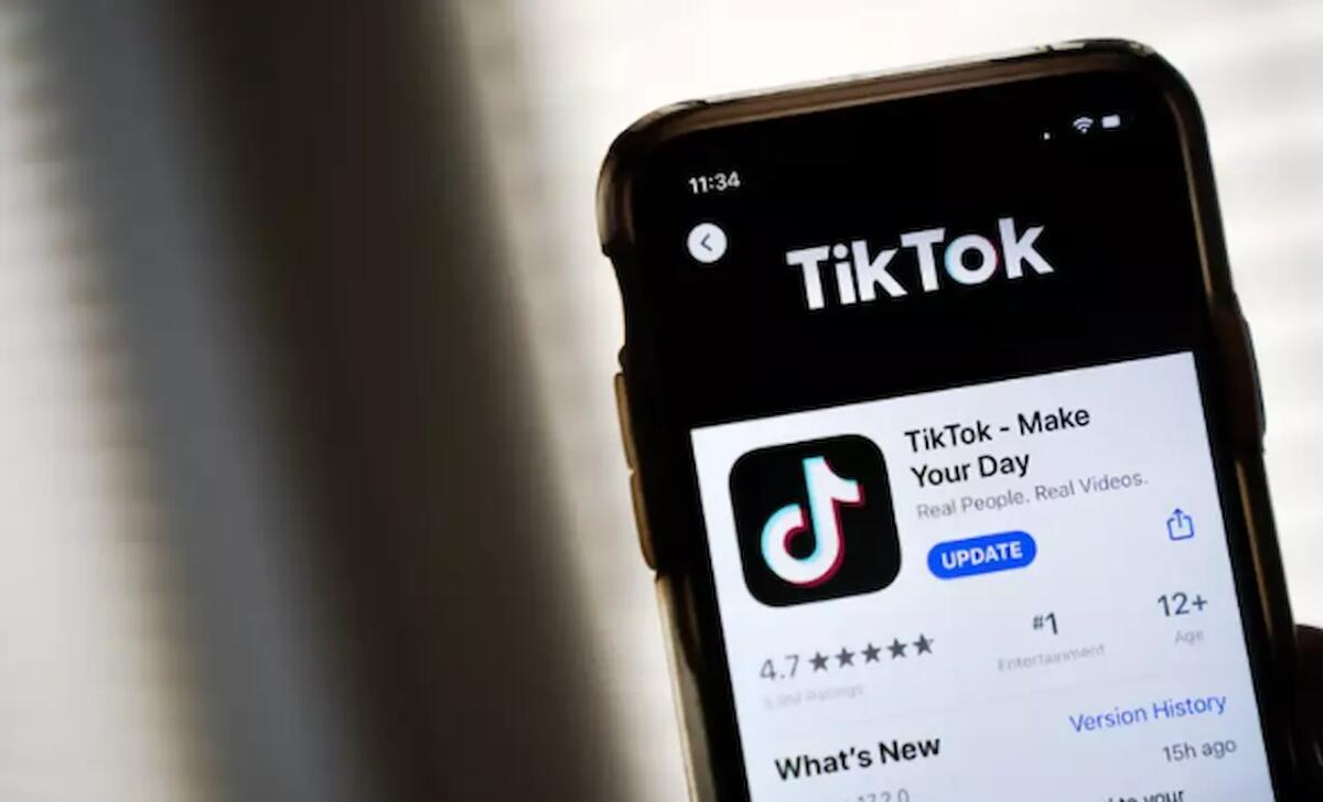 «Stop a TikTok in America», il Senato approva il disegno di legge: Joe Biden pronto a firmare -