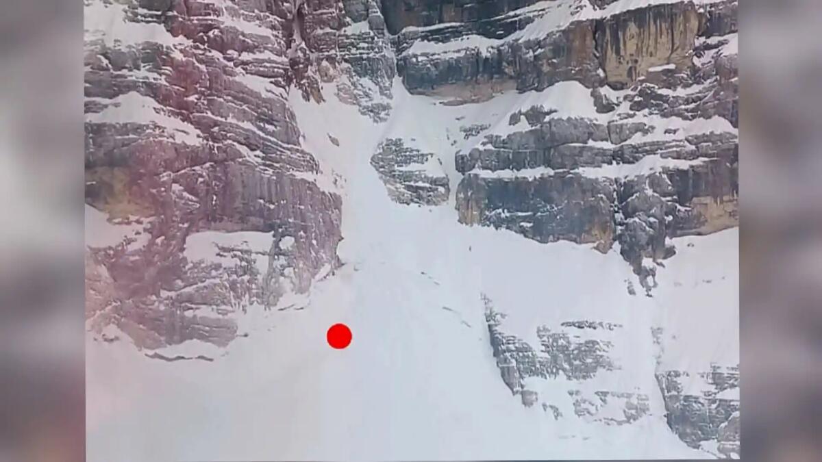 Precipita per centinaia di metri sotto gli occhi dei compagni: morta la scialpinista Monica Reginato - 