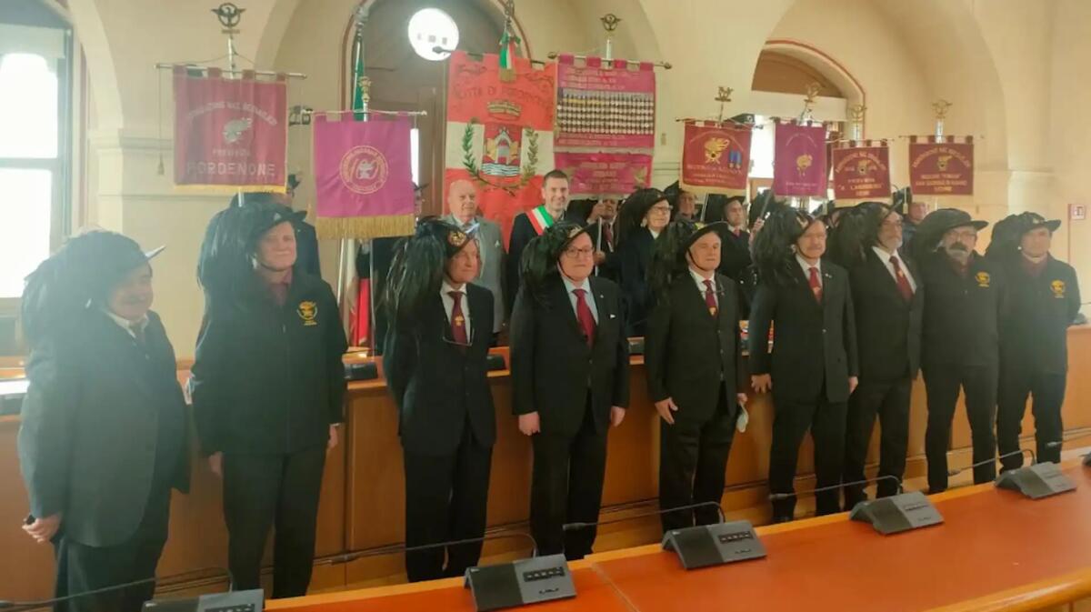 Il Centenario dell'Associazione Nazionale Bersaglieri: il saluto a Pordenone - 