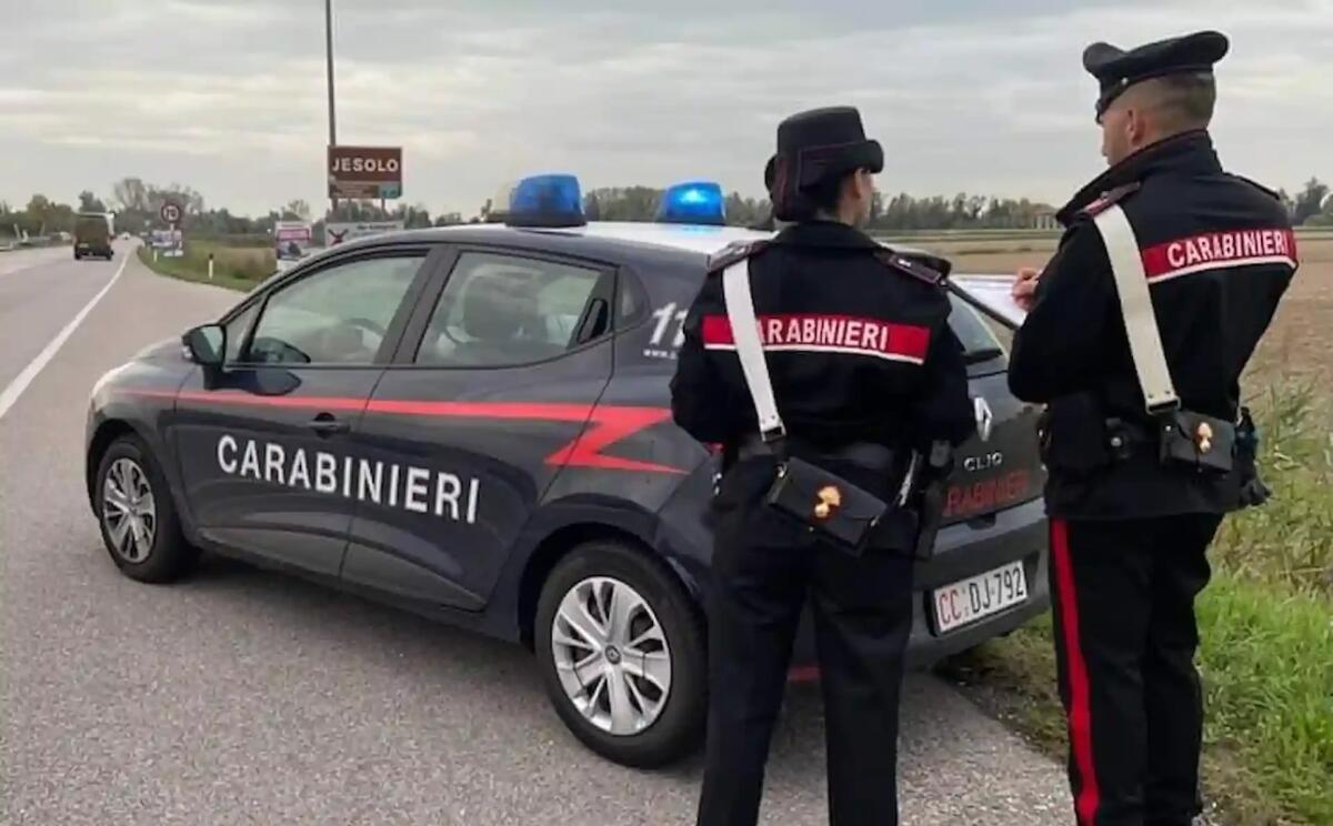 Beccato in albergo a Jesolo con 89 involucri di cocaina: arrestato 20enne tunisino - 