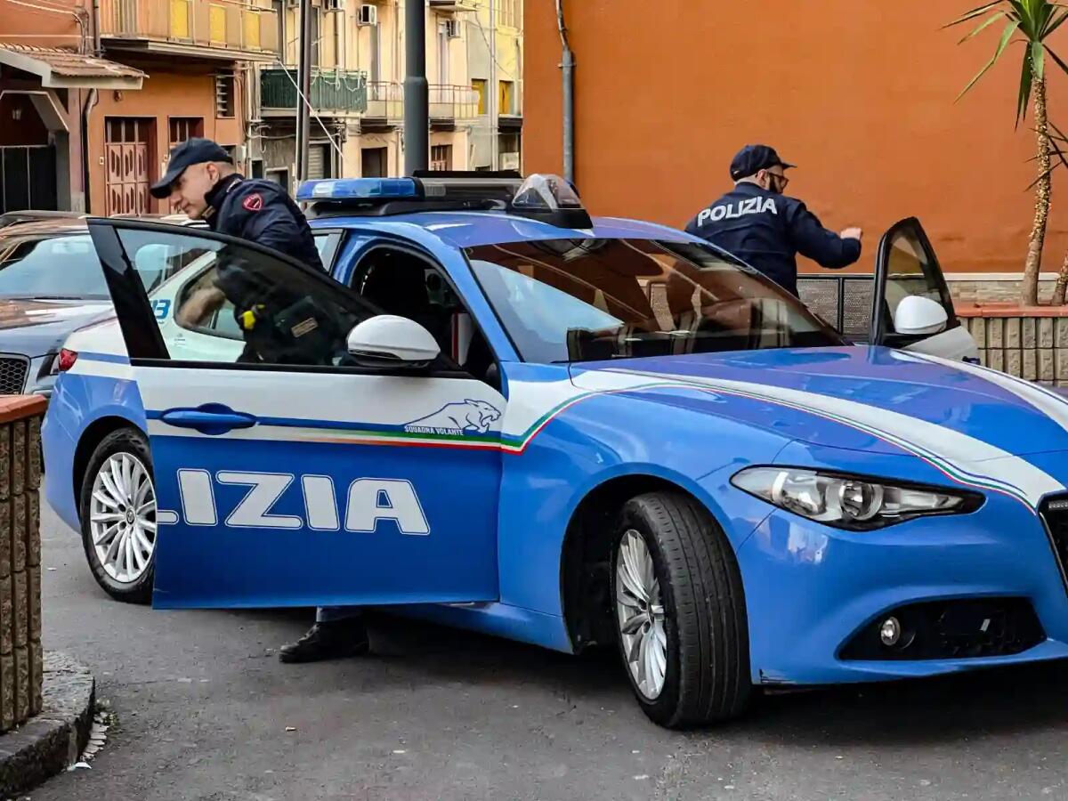 Nascondeva la cocaina nelle scarpe: arrestato 23enne - 