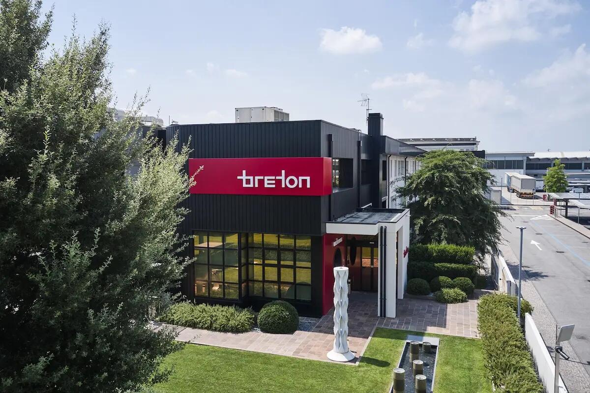 L'AI generativa che ottimizza i processi aziendali, Breton lancia un nuovo progetto di ricerca - 