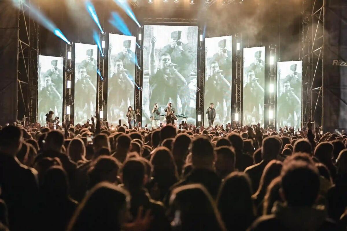 Dance Music Awards, tra i finalisti anche l'Aperyshow -