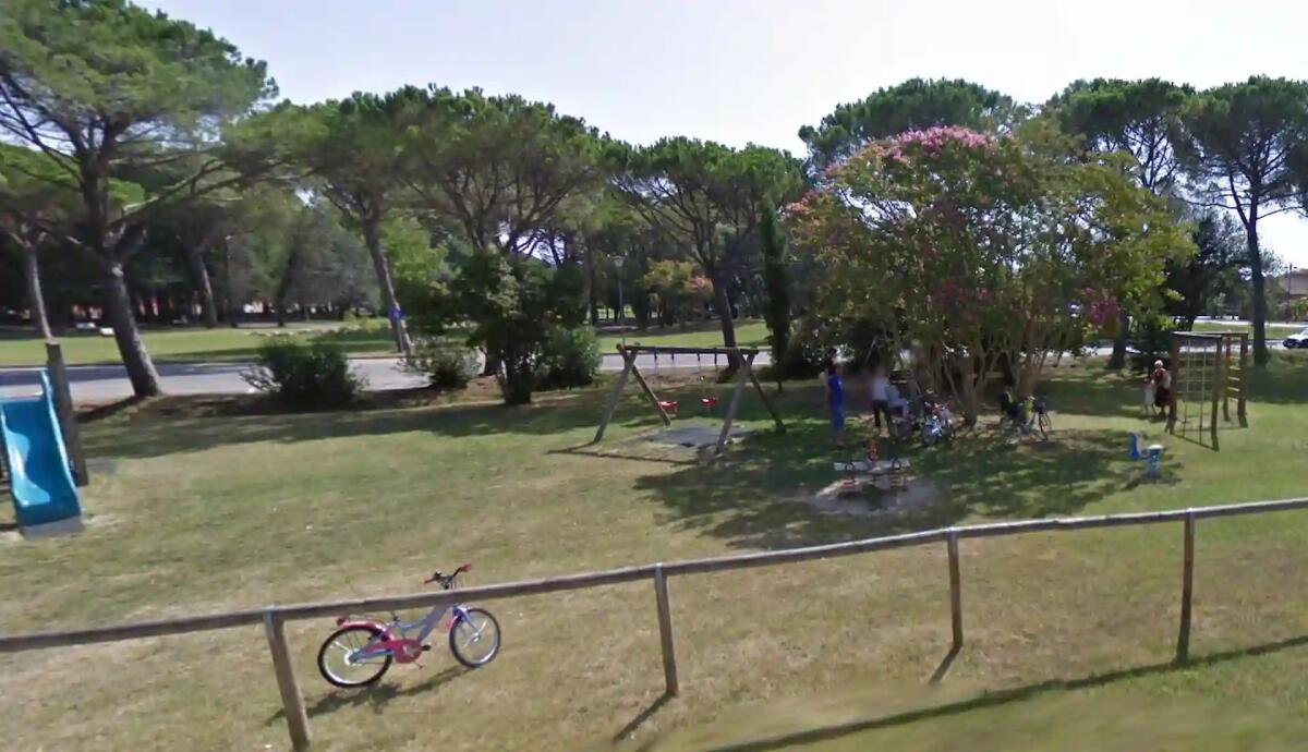 Si masturba davanti ad un gruppo di minorenni: denunciato 38enne di Latisana - 