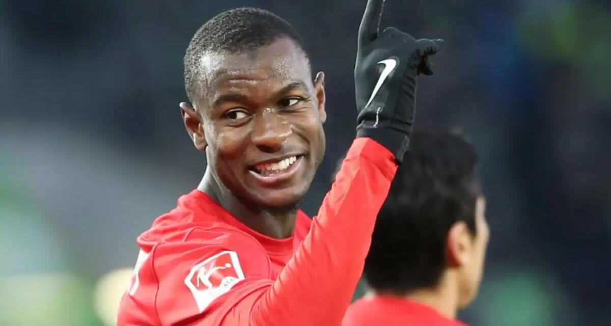 Evan N'Dicka lascia l'ospedale di Udine: «nessuna complicazione dopo il malore» - 