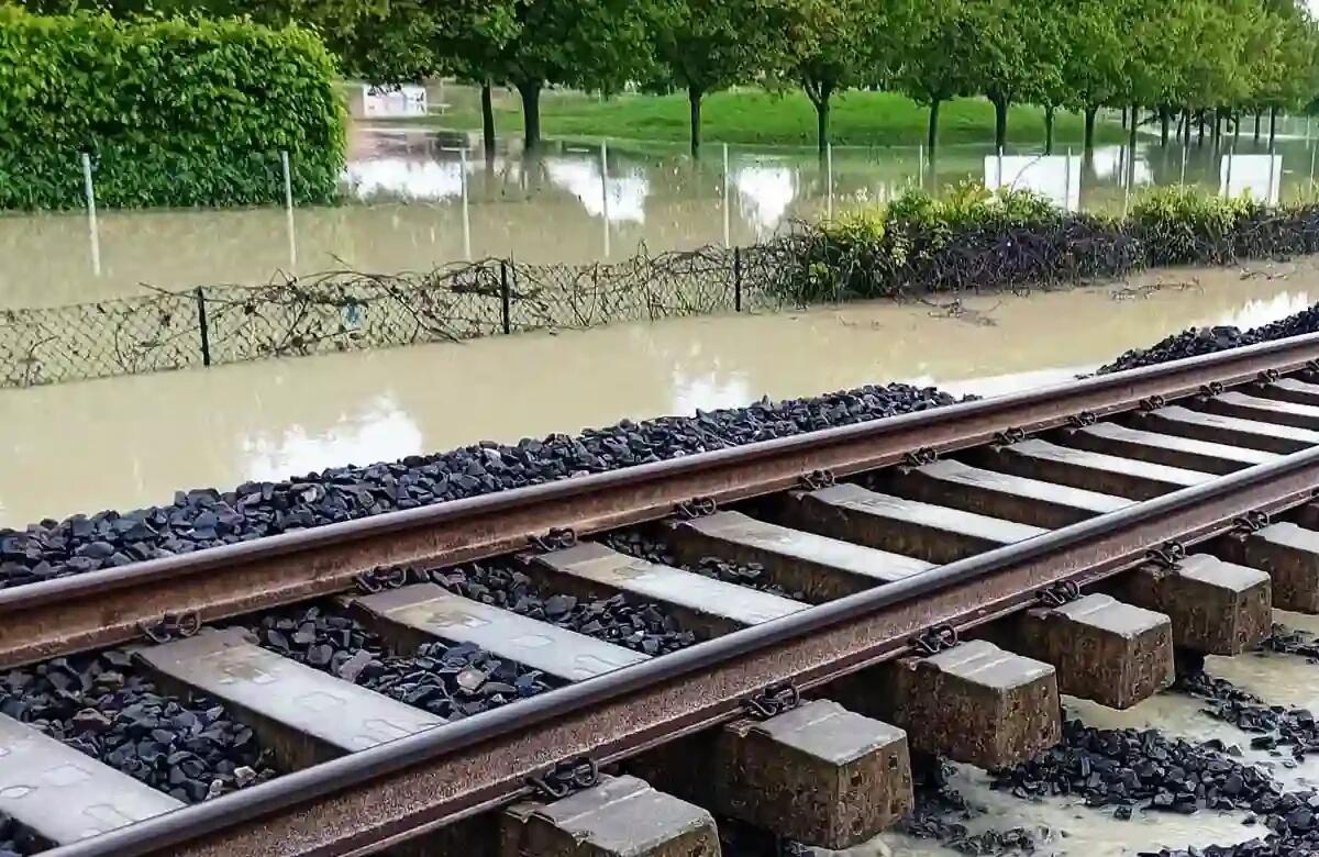 Maltempo: interruzione della circolazione ferroviaria tra Treviso, Castelfranco e Cittadella - 